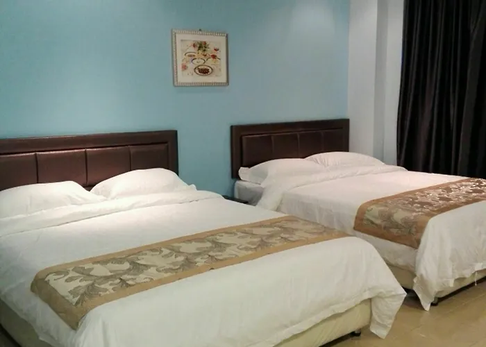 Tiong Hua Hotel